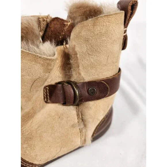 NWOB OluKai Womens Pehuea Hulu Boots Brown Wool Shearling Lined US/8 - Picture 9 of 11